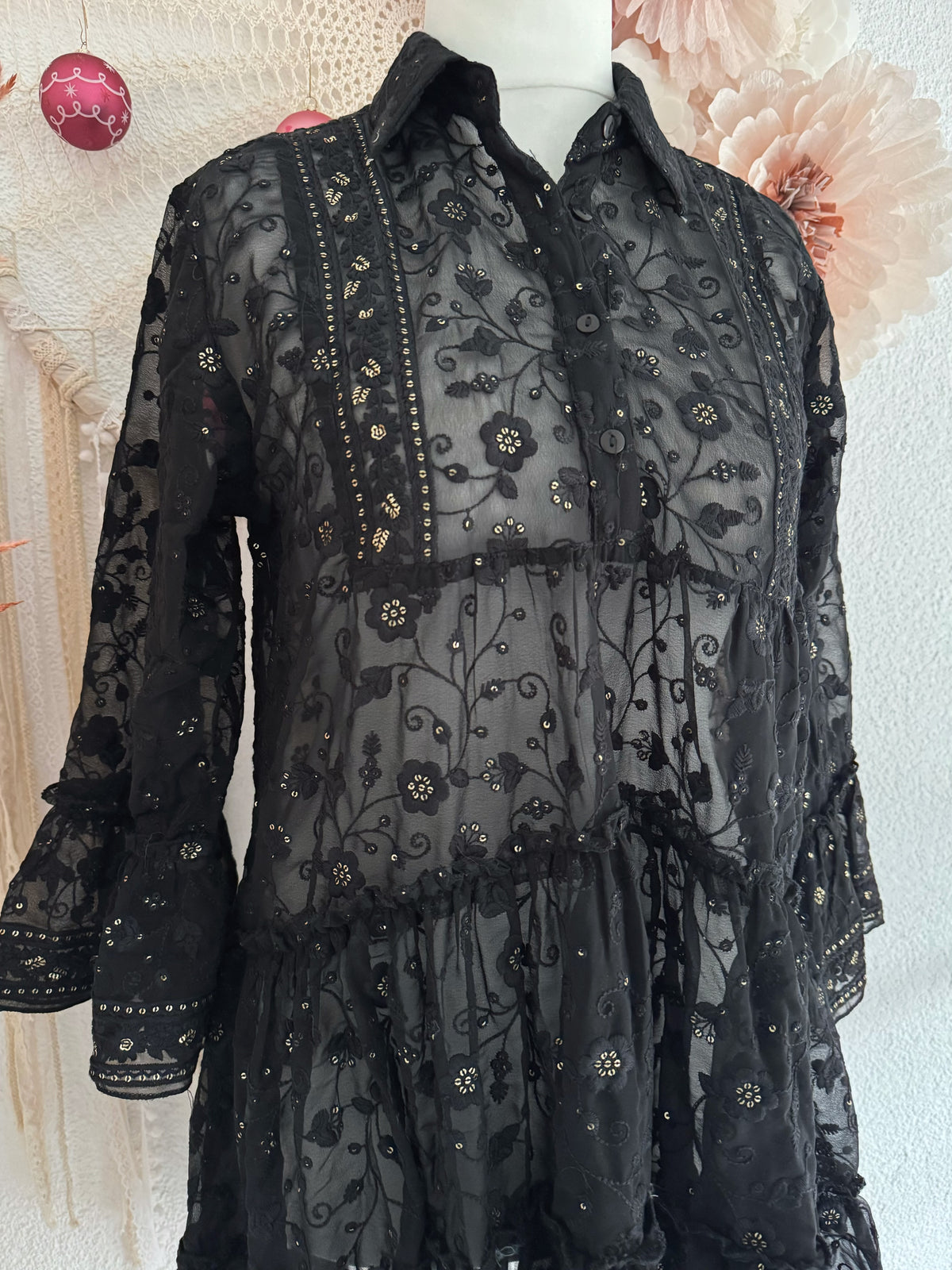 TUNIKA MIT GOLDENEN PAILLETTEN - ONE SIZE -