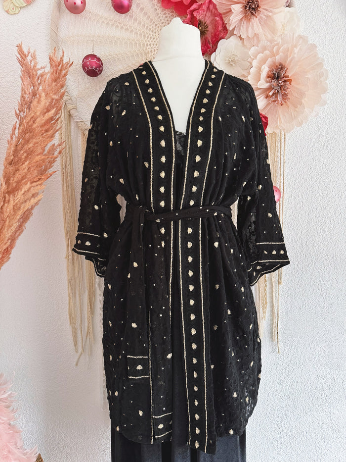 KIMONO IN MIDILÄNGE MIT GOLDENEN STICKEREIEN & PAILLETTEN - ONE SIZE -