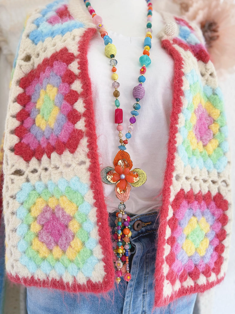 BOHOKETTE MIT GROßER BLÜTE IN ORANGE