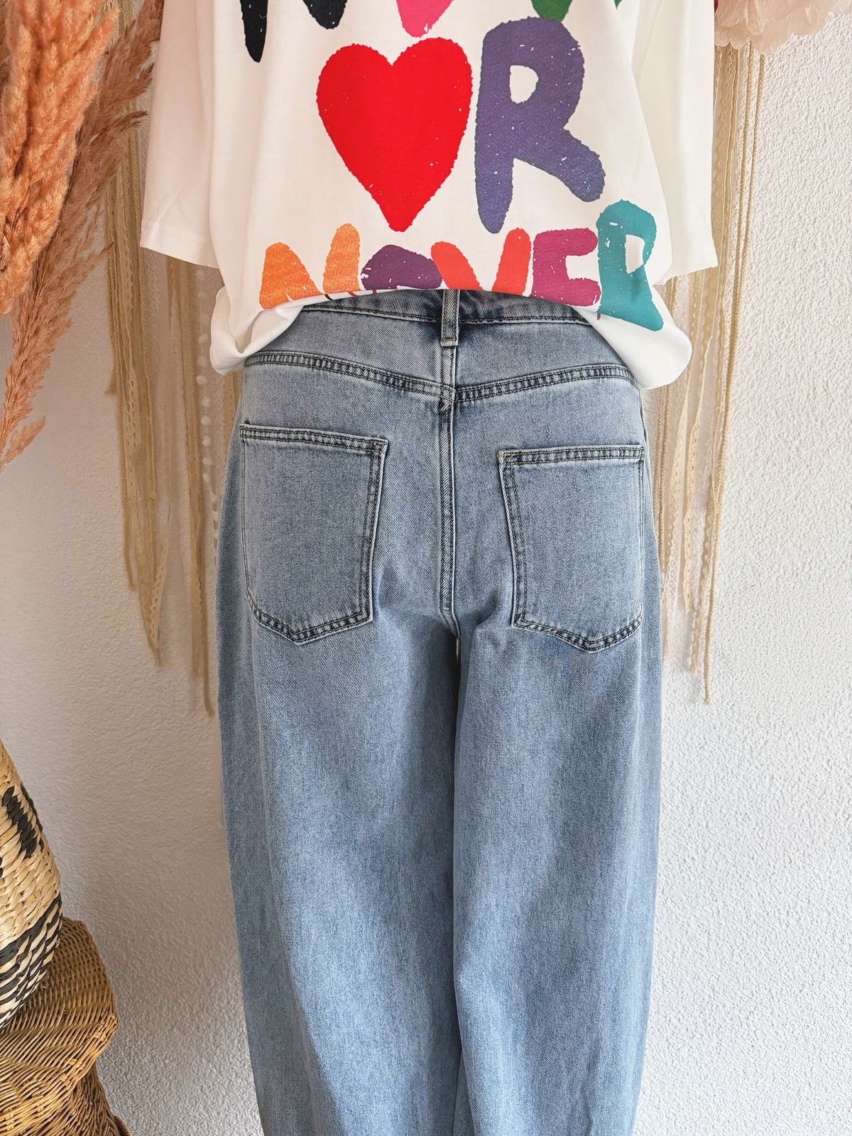WIDE LEG JEANS MIT ASYMMETRISCHEM BUND - VERSCH- GRÖßEN -