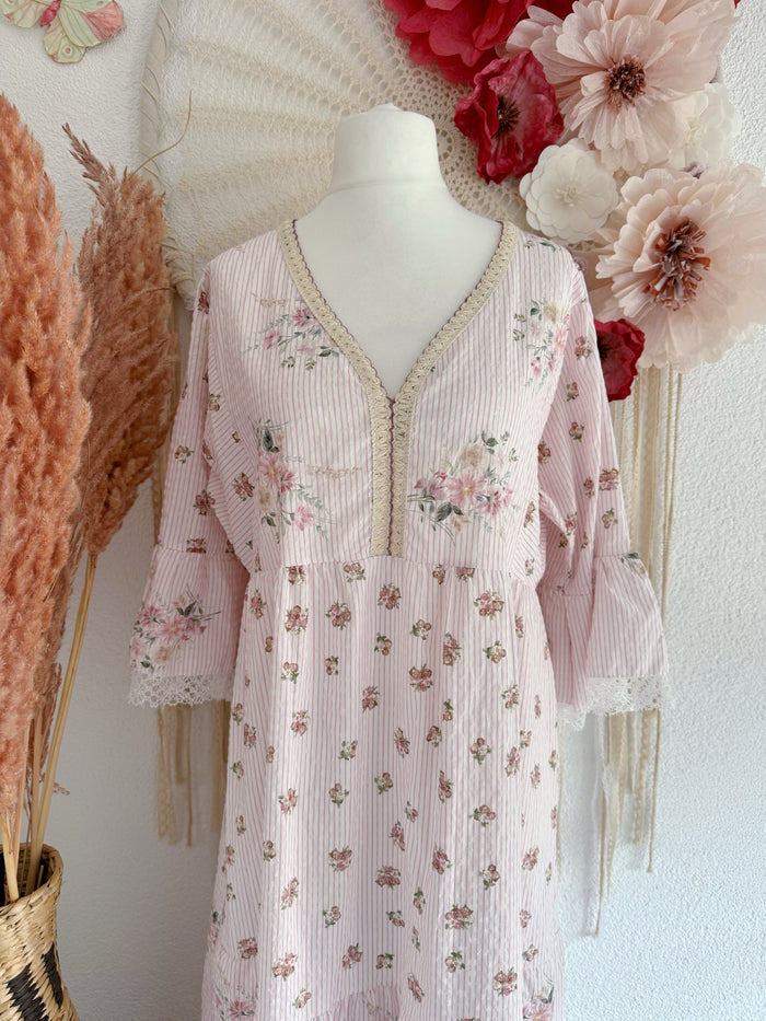 BEZAUBERNDES MIDIKLEID IM VINTAGE-STIL IN ROSA - ONE SIZE -