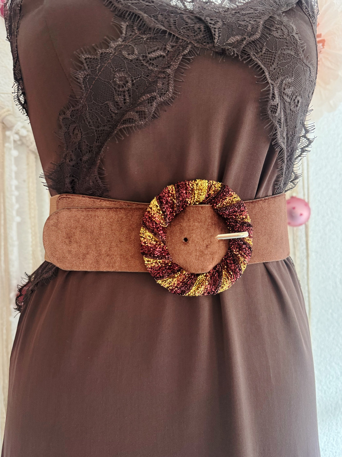 SAMTGÜRTEL IN BRAUN - VERSCH. GRÖßEN