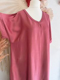 OVERSIZED MAXIKLEID MIT V-AUSSCHNITT IN ALTROSA - ONE SIZE -