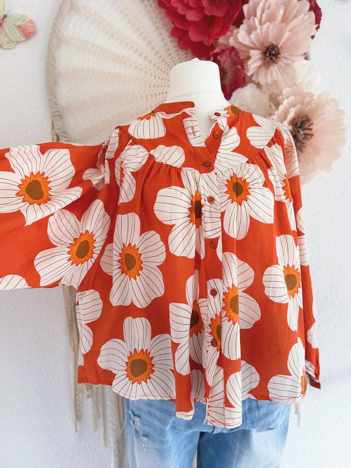 OVERSIZED BLUSE MIT BLÜTEN IM RETROSTIL - ONE SIZE -