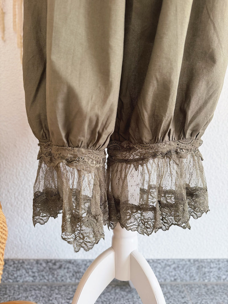 BLOOMER PANTS IN KHAKI - ONE SIZE -