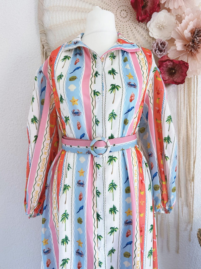 MAXIKLEID MIT SOMMERLICHEM PRINT - VERSCH. GRÖßEN