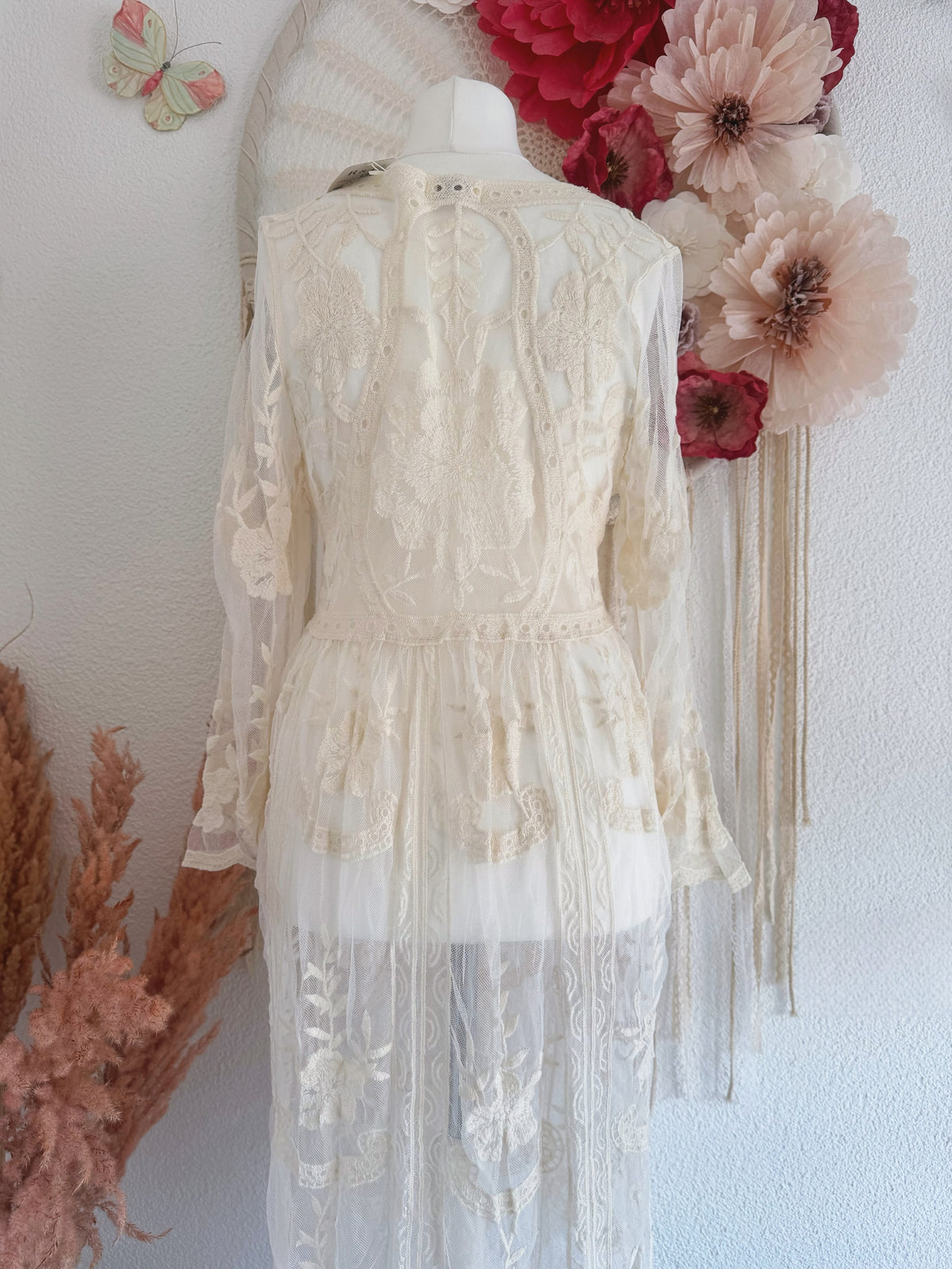 SPITZENKLEID IN CREME - ONE SIZE -