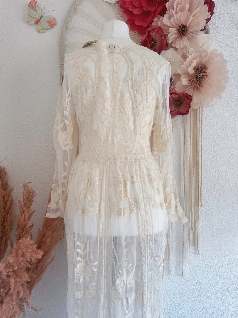 SPITZENKLEID IN CREME - ONE SIZE -