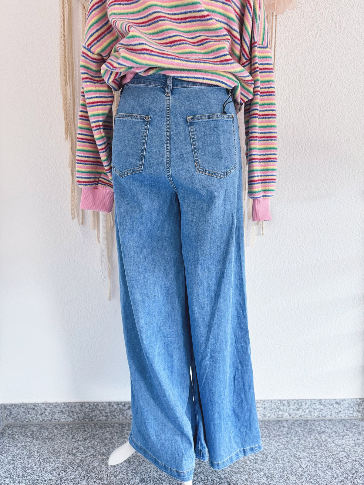 WIDE LEG JEANS - VERSCH. GRÖßEN