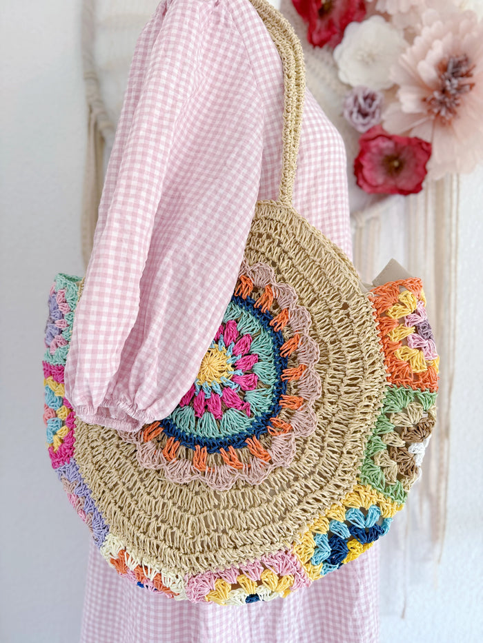 BUNTE CROCHET TASCHE MIT BLÜTENMUSTER