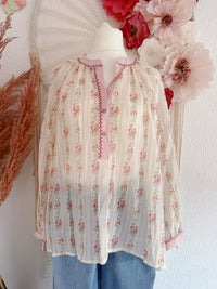 TUNIKA MIT ROMANTISCHEM BLÜTENPRINT - ONE SIZE -