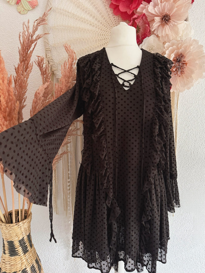 ROMANTISCHES CHIFFON-KLEID MIT PÜNKTCHEN UND RÜSCHEN - VERSCH. GRÖßEN -