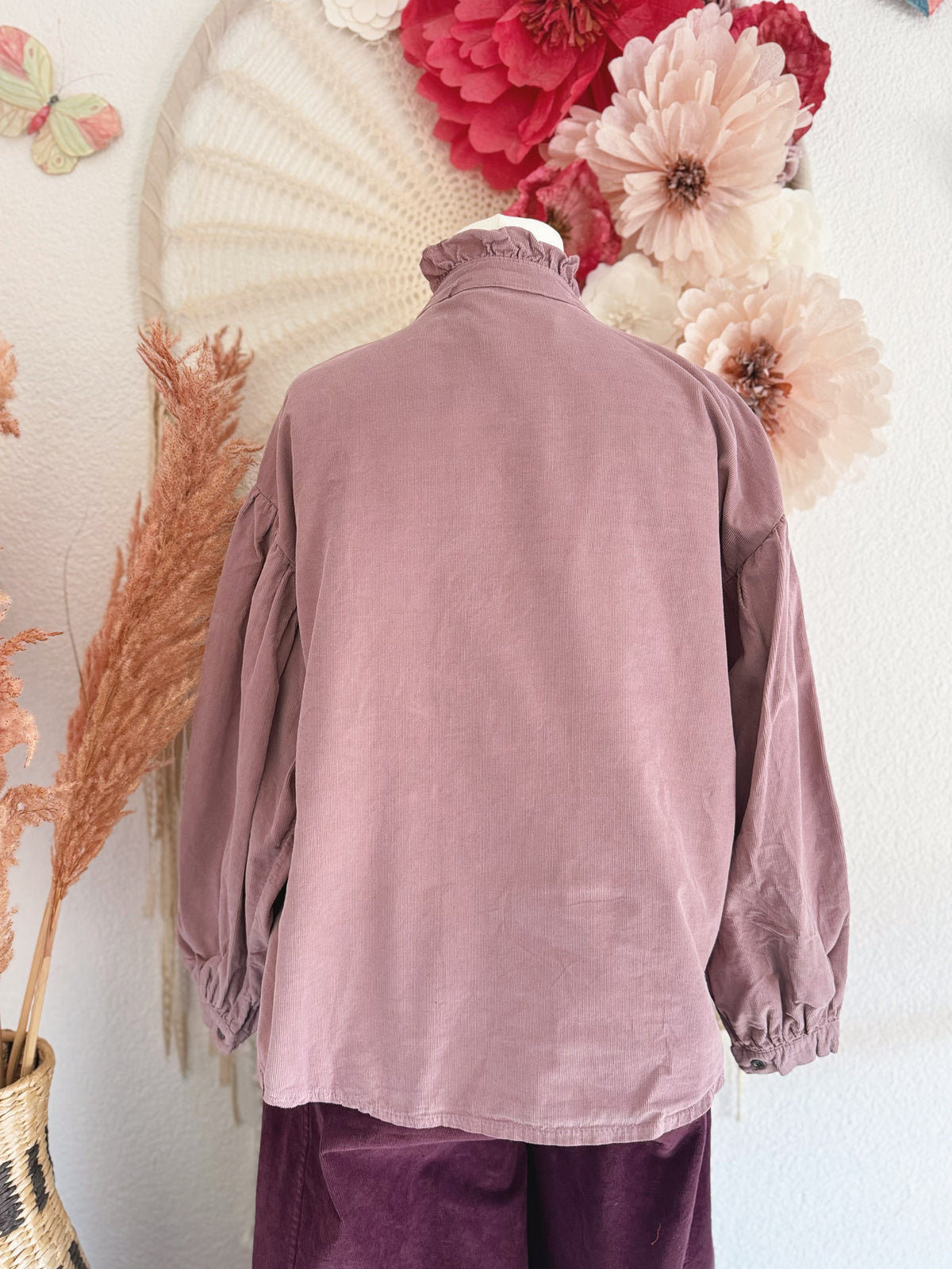 CORDBLUSE MIT RÜSCHEN IN ALTROSA - ONE SIZE -