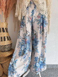 TRAUMHAFTE WIDE-LEG-HOSE MIT ROMANTISCHEM GOBELINPRINT IN HELLBLAU - ONE SIZE -