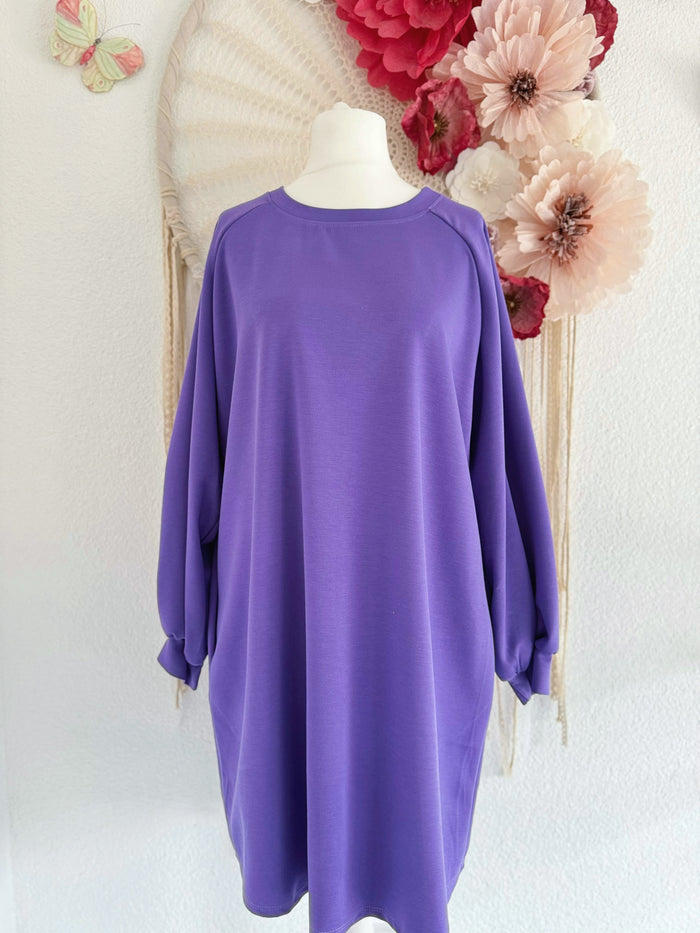 OVERSIZED SWEATERKLEID IN LILA - ONE SIZE
