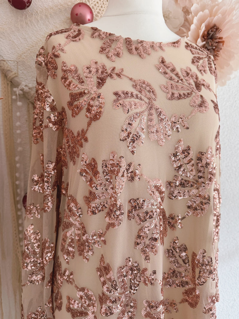BEZAUBERNDES PAILLETTENKLEID MIT SCHLEIFE IN NUDE - ONE SIZE -