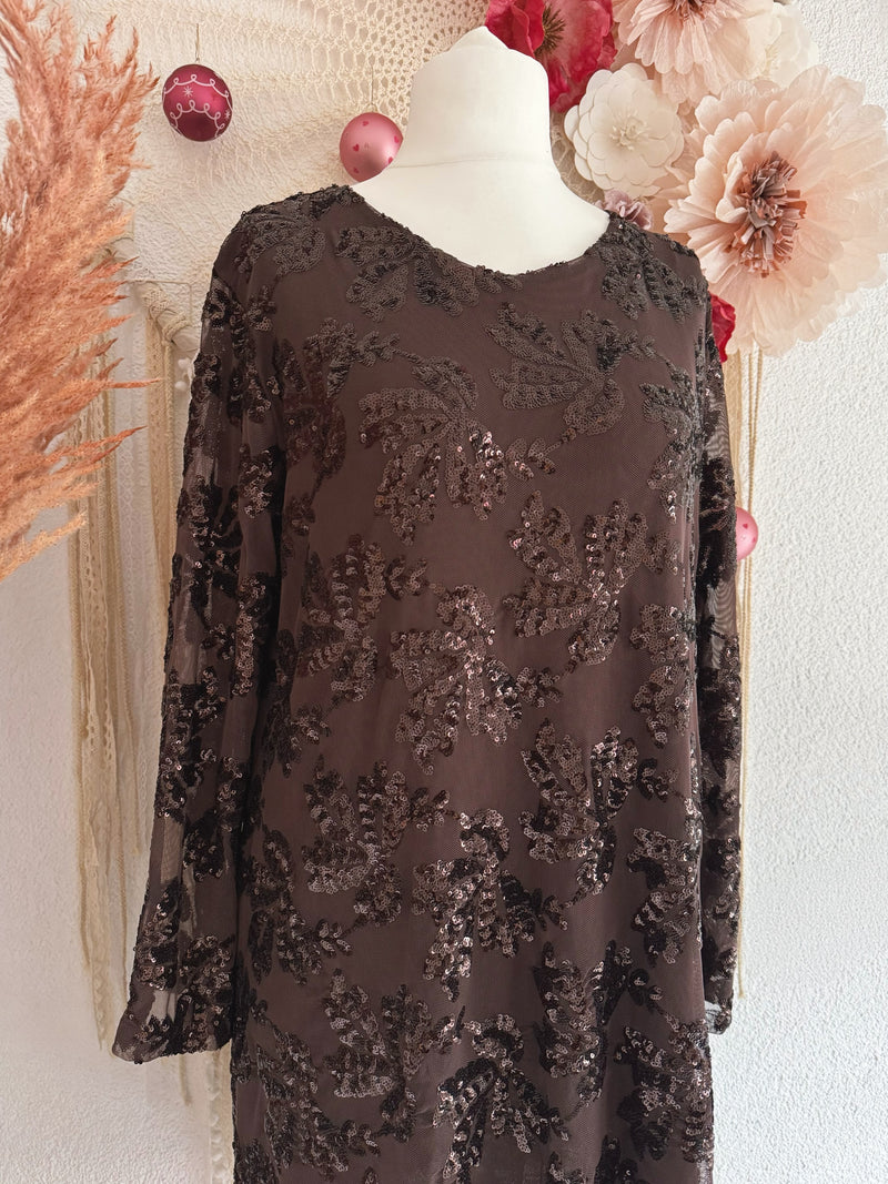 BEZAUBERNDES PAILLETTENKLEID MIT SCHLEIFE IN BRAUN - ONE SIZE -