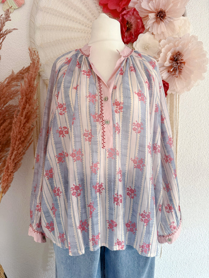 TUNIKA MIT STREIFEN & BLÜTENPRINT - ONE SIZE -