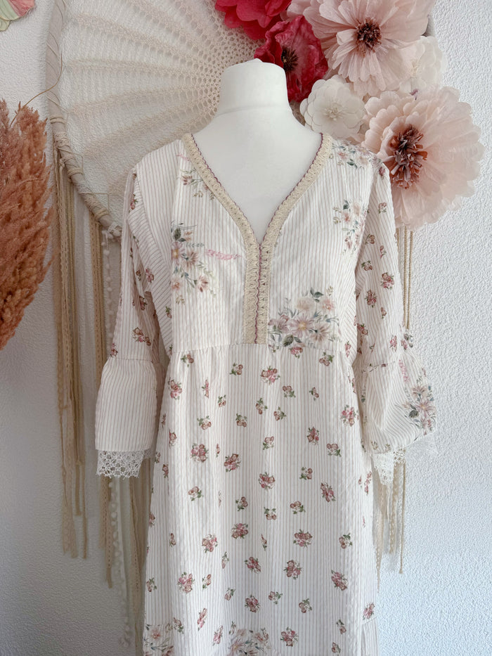 BEZAUBERNDES MIDIKLEID IM VINTAGE-STIL IN BEIGE - ONE SIZE -