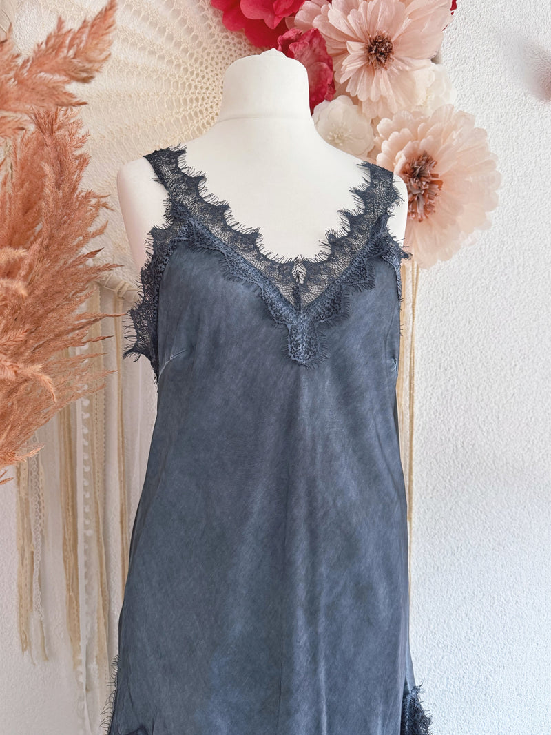 ASYMMETRISCHES SPITZENTOP IN DUNKELBLAU - ONE SIZE -