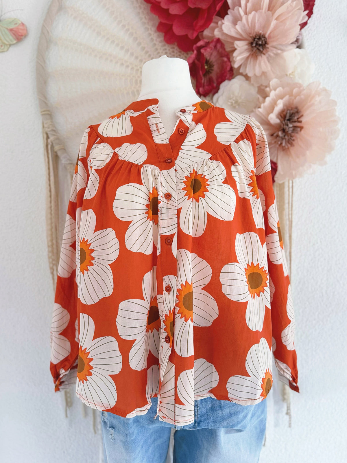 OVERSIZED BLUSE MIT BLÜTEN IM RETROSTIL - ONE SIZE -