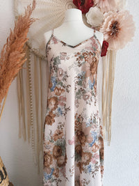 SLIP-DRESS MIT ROMANTISCHEM GOBELINPRINT IN BRAUN - ONE SIZE -
