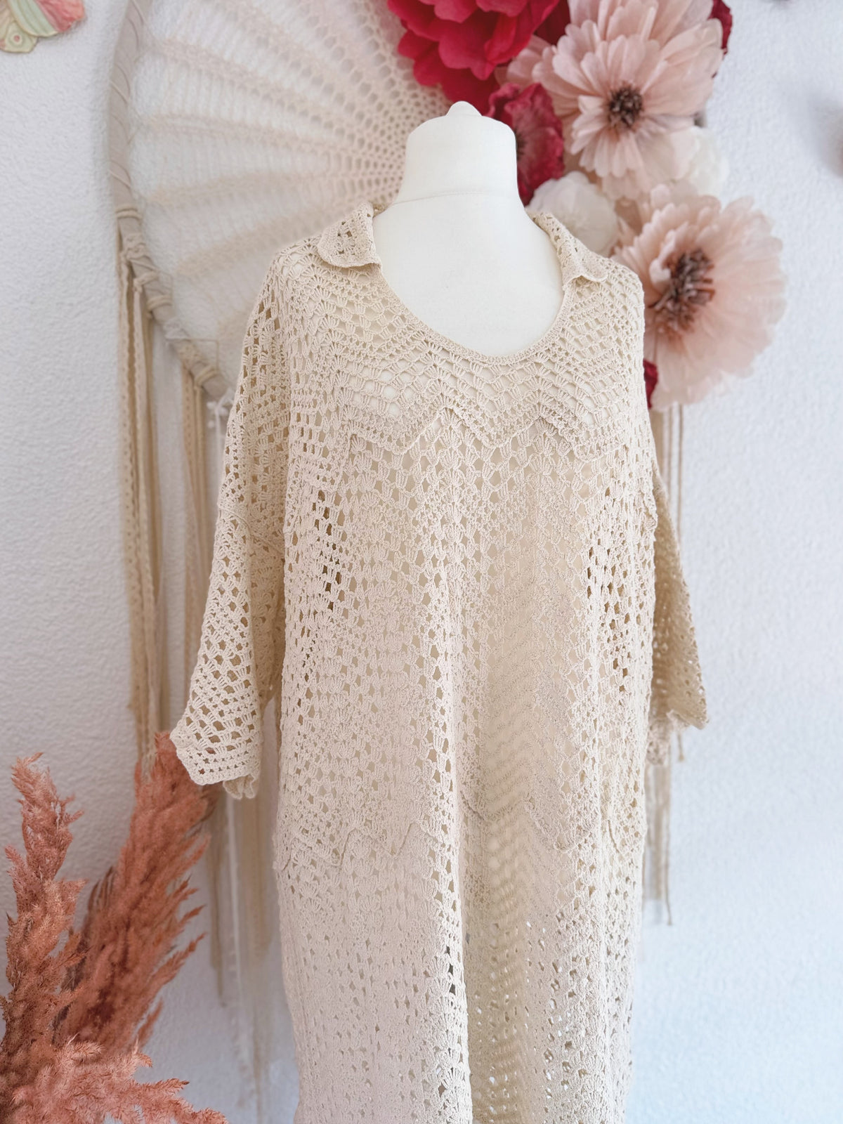 OVERSIZED CROCHETKLEID - ONE SIZE -