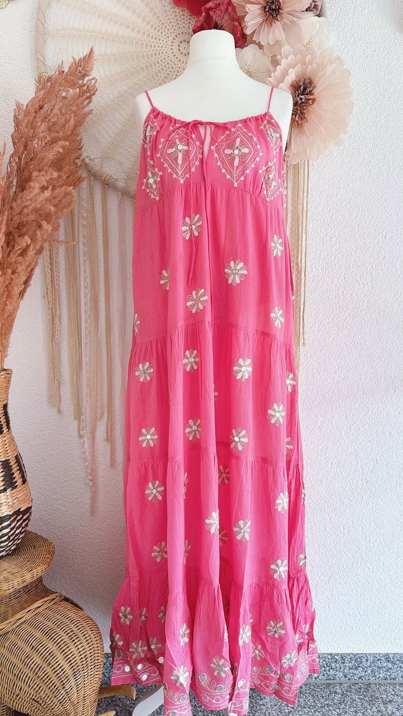 TRÄGERKLEID IN PINK MIT BLUMENSTICKEREIEN - ONE SIZE -
