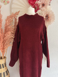 KUSCHELIGES STRICKKLEID MIT SPITZENSAUM IN BORDEAUX - ONE SIZE -