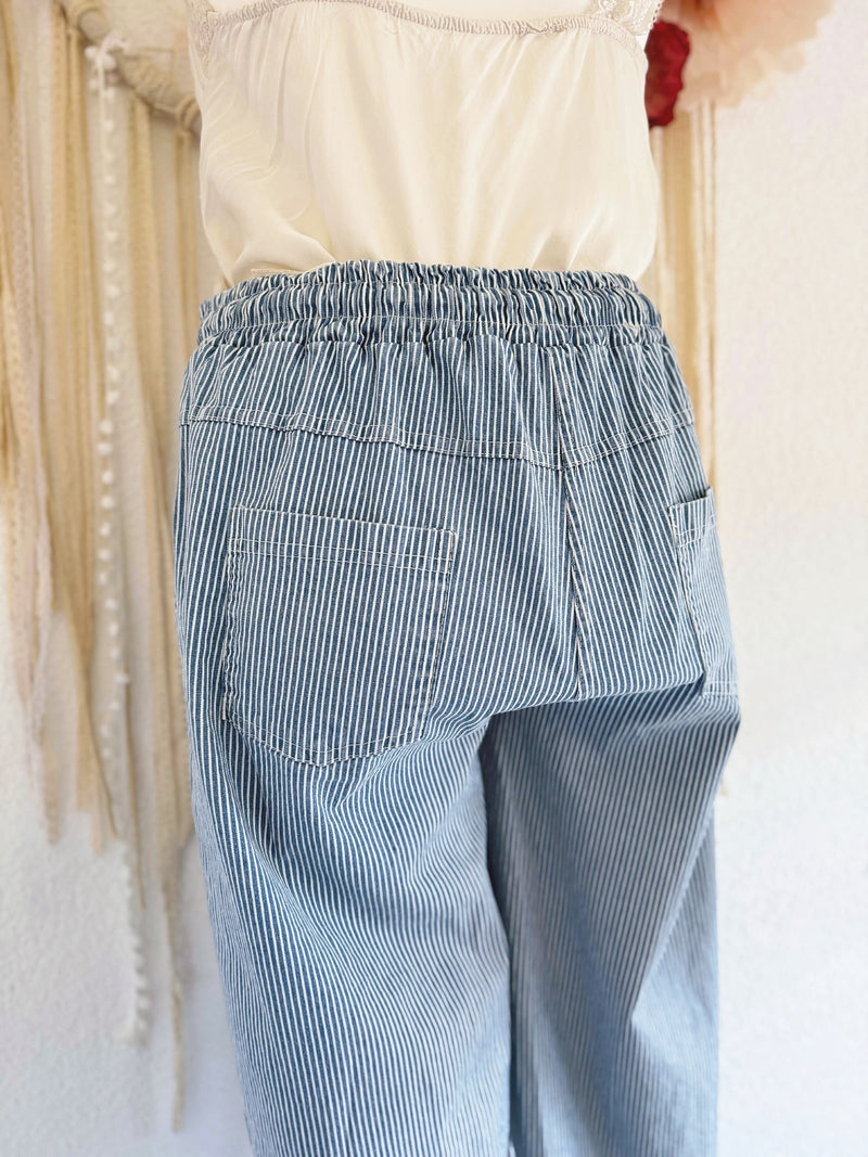 LÄSSIGE HOSE MIT STREIFEN - ONE SIZE -