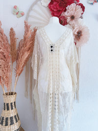 KAFTANKLEID IN CREME AUS SPITZE - ONE SIZE -