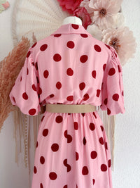 PÜNKTCHENKLEID MIT PUFFÄRMEL & GÜRTEL - ONE SIZE -