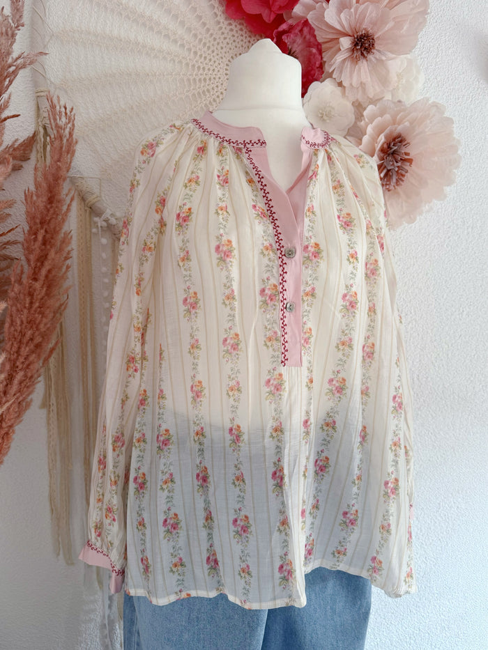 TUNIKA MIT ROMANTISCHEM BLÜTENPRINT - ONE SIZE -