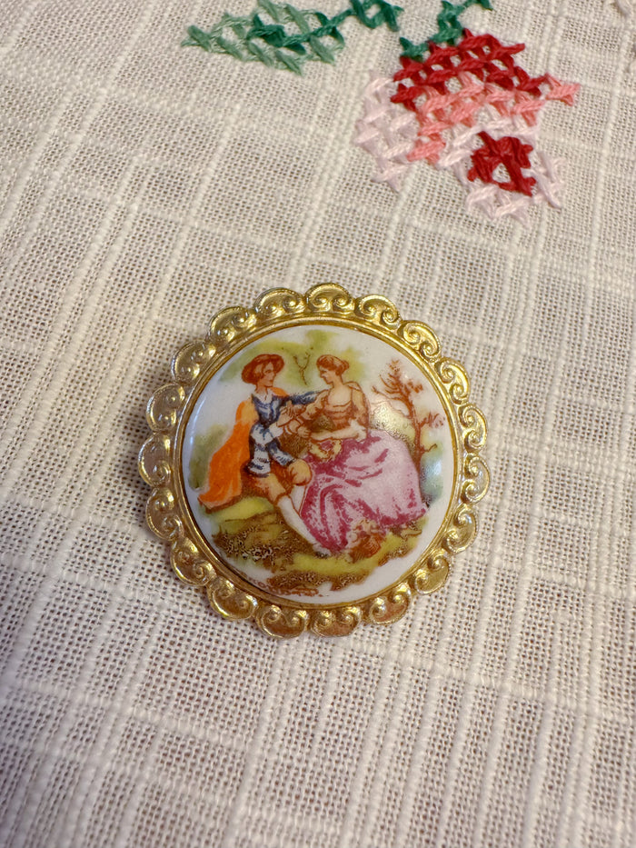 ROMANTISCHE VINTAGE-PORZELLANBROSCHE