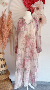 ROMANTISCHES BOHO-MAXIKLEID MIT BLUMENMUSTER IN MAUVE
