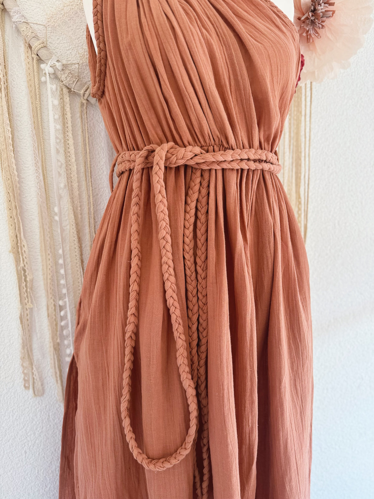 ONE-SHOULDER KLEID IN ROST - ONE SIZE -
