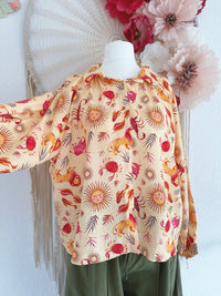 OVERSIZED BLUSE MIT MYSTISCHEM PRINT - ONE SIZE -