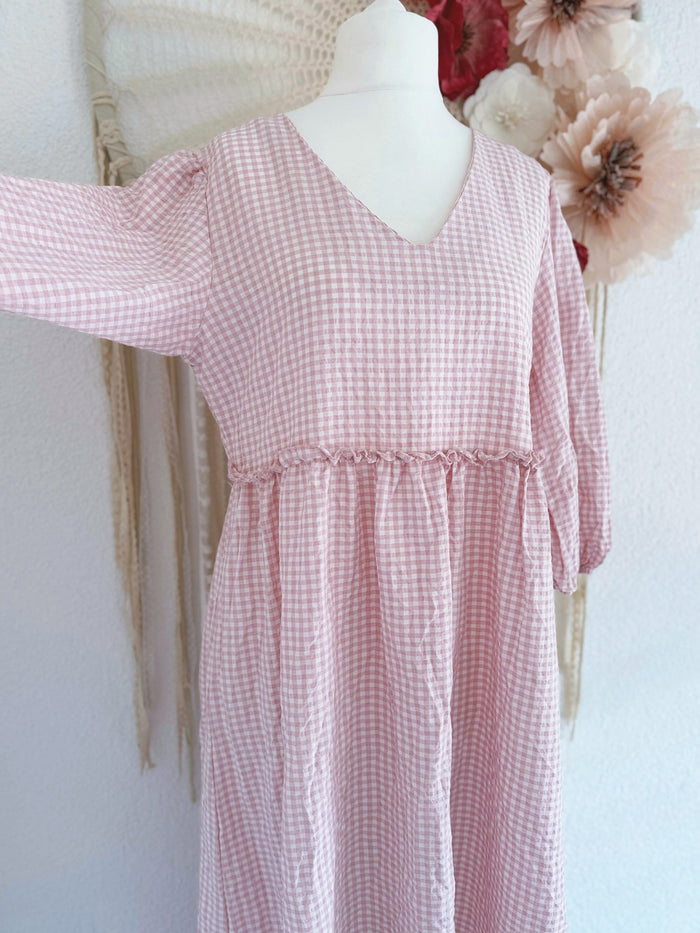 MAXIKLEID MIT KAROMUSTER IN ZARTEM ROSÉ - ONE SIZE -