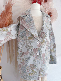 ROMANTISCHER GOBELIN BLAZER MIT BLUMENMUSTER - ONE SIZE -