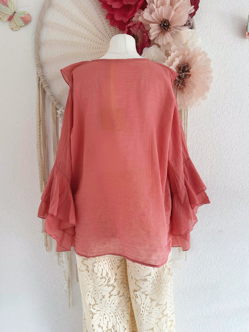 BLUSE MIT RÜSCHEN IN LACHSFARBEN - ONE SIZE -