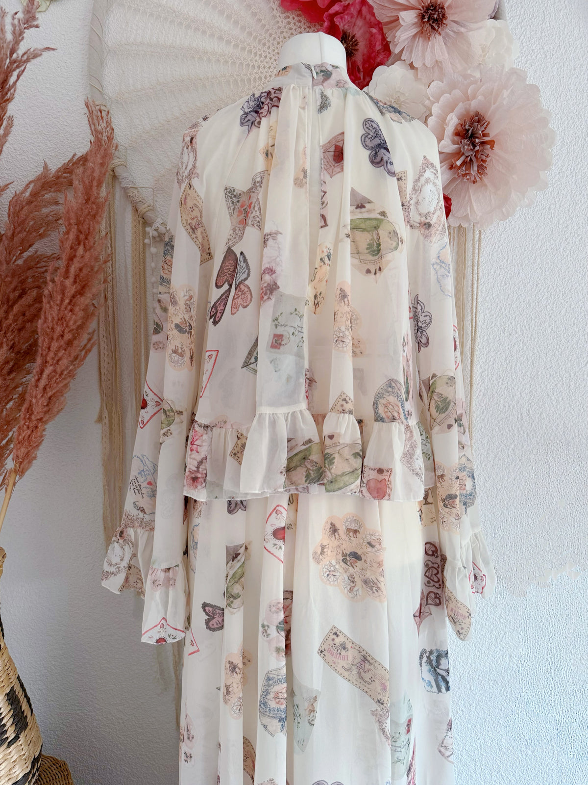 VERSPIELTES CHIFFONKLEID MIT VINTAGE-CHARM - VERSCH. GRÖßEN -