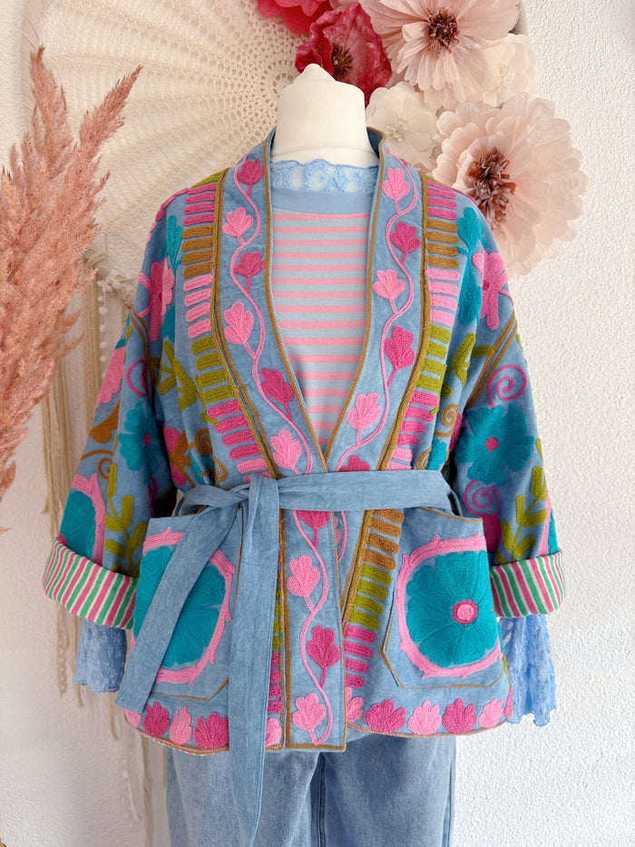BOHO-KIMONO-JACKE MIT FLORALEN BESTICKUNGEN - ONE SIZE -