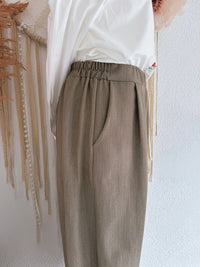 ELEGANTE STOFFHOSE IN MELIERTEM TAUPE - ONE SIZE -