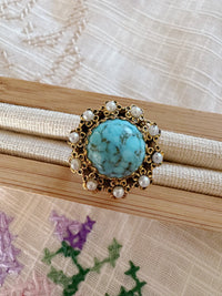 PRACHTVOLLER VINTAGE-RING MIT TÜRKIS & PERLENKRANZ