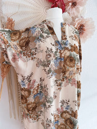 OVERSIZED TUNIKAKLEID MIT ROMANTISCHEM GOBELIN-MUSTER IN BRAUN - ONE SIZE -