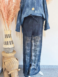 HOSE AUS SPITZE IN DUNKELBLAU - ONE SIZE -