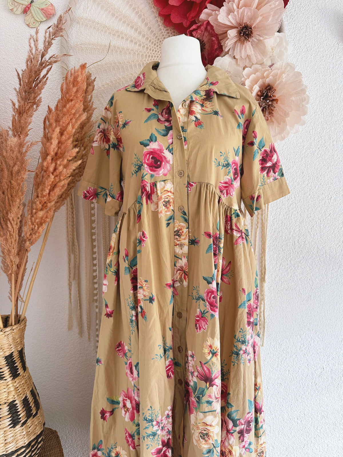 HEMDBLUSENKLEID MIT ROSENPRINT - ONE SIZE