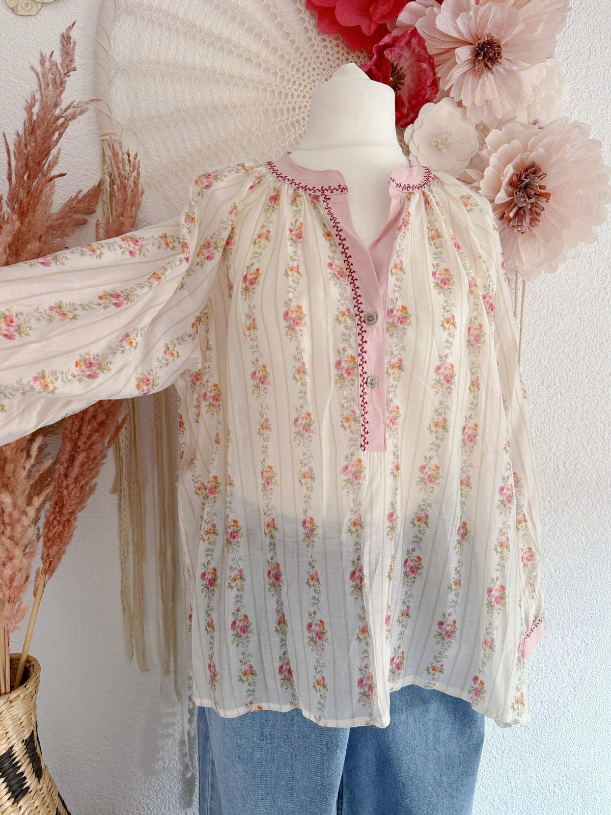 TUNIKA MIT ROMANTISCHEM BLÜTENPRINT - ONE SIZE -
