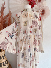 VERSPIELTES CHIFFONKLEID MIT VINTAGE-CHARM - VERSCH. GRÖßEN -
