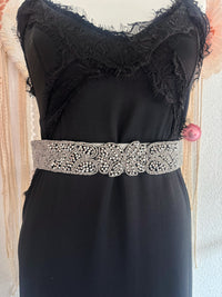 PERLENBESTICKTER GÜRTEL IN SCHWARZ/SILBER - VERSCH. GRÖßEN